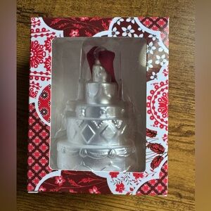 🍰 New Taylor Swift Red Wedding Cake Christmas Ornament RARE